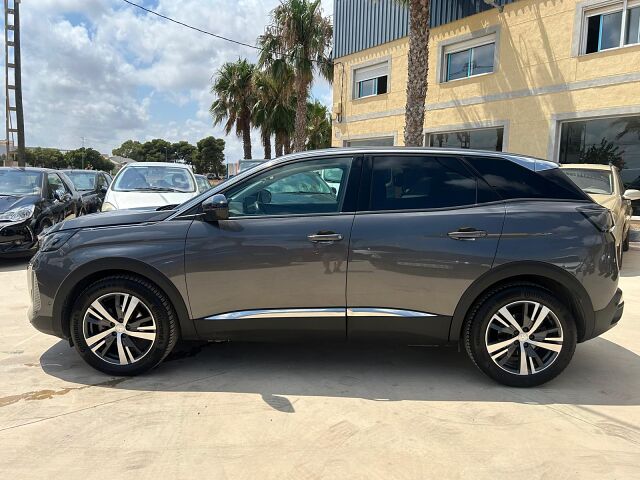 PEUGEOT 3008 ALLURE 1.5 HDI AUTO SPANISH LHD IN SPAIN 84000 MILES STUNNING 2022